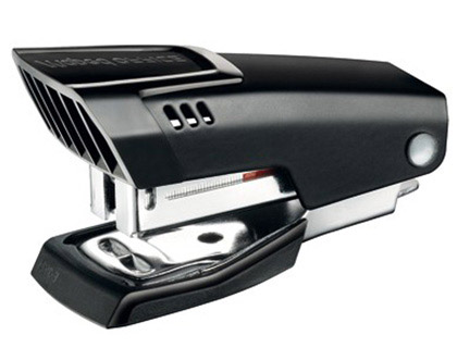AGRAFEUSE MINI MAPED ESSENTIALS MÉTAL 65X28X40MM 12 FEUILLES AGRAFES 24/6 15 FEUILLES AGRAFES 26/6 COLORIS NOIR