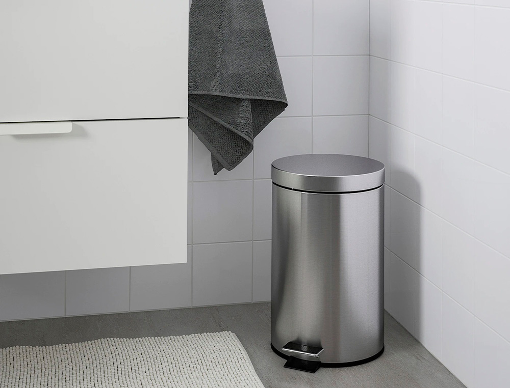 POUBELLE METALLIQUE Q-CONNECT AVEC PEDALE CHROME CAPACITE   12 LITRES  DIM. 250X380MM