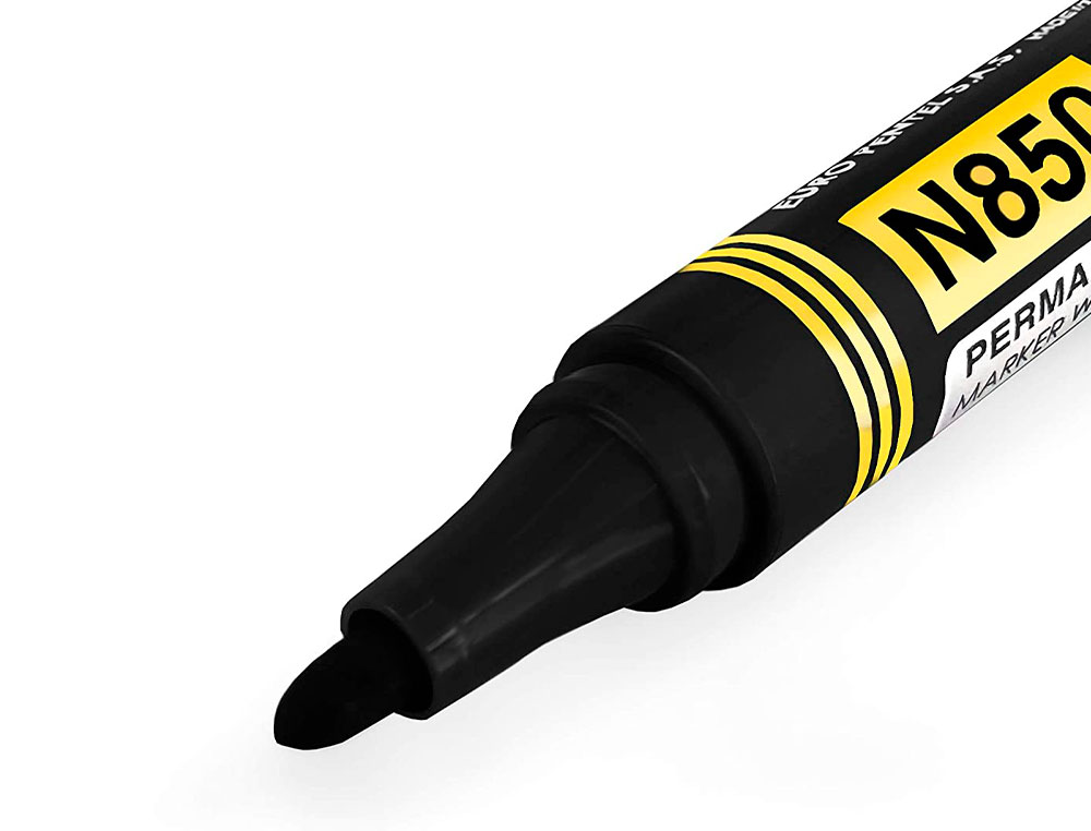 MARQUEUR PENTEL PERMANENT POINTE CONIQUE MOYENNE 4,20MM ENCRE INDELEBIBLE FAIBLE ODEURTOUS SUPPORTS COLORIS NOIR