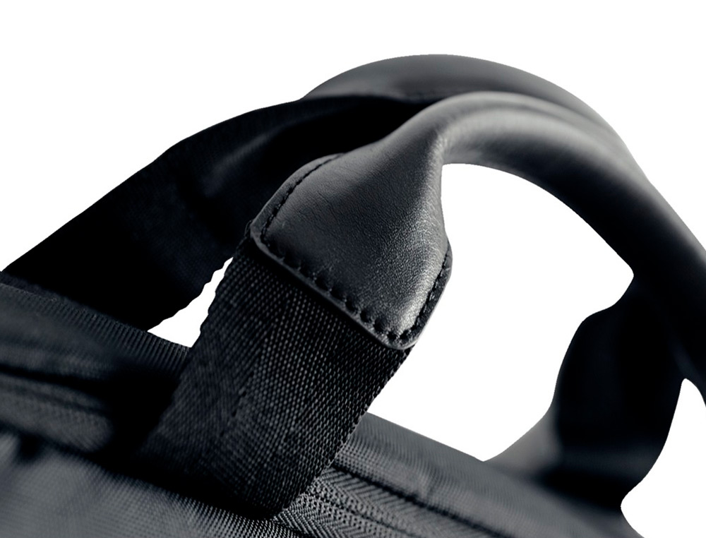 SAC ORDINATEUR LEITZ 13.3