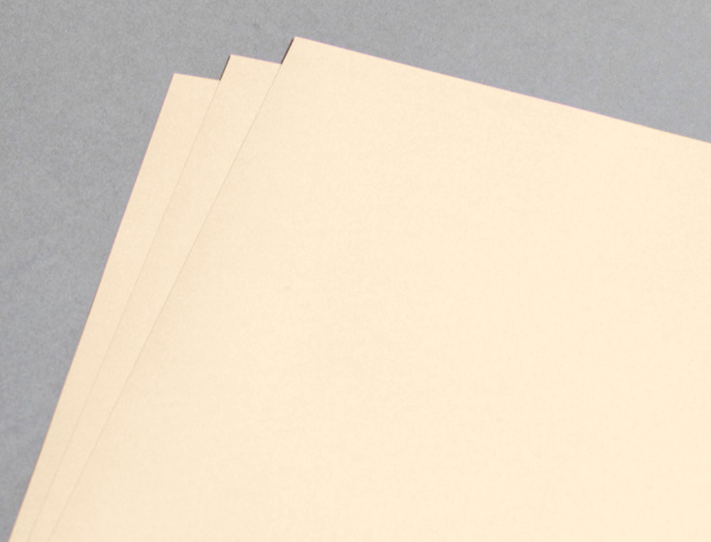 PAPIER CLAIREFONTAINE MULTIFONCTION COULEUER LASER  TROPHE A3 80G/M2  CHAMOIS     PARFAITE OPACITE PAQUET 500