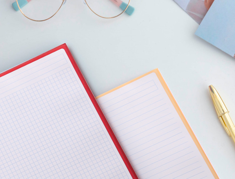 CAHIER SPIRALE ANTARTIK A4 160P 90G COUVERTURE REMBORDEE 5X5MM 4 TROUS 1 BANDE COLORIS JAUNE