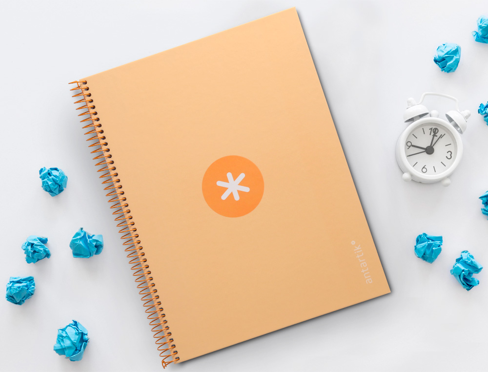 CAHIER SPIRALE ANTARTIK A4 160P 90G COUVERTURE REMBORDEE 5X5MM 4 TROUS 1 BANDE COLORIS JAUNE