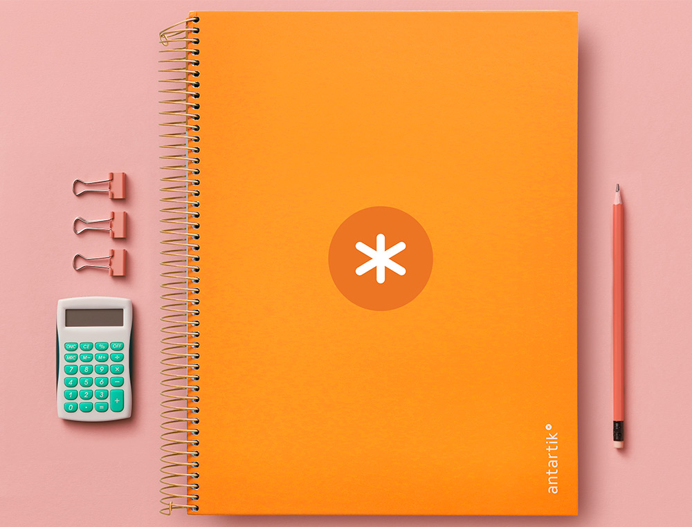 CAHIER SPIRALE ANTARTIK A4 240P 90G REMBORDE 5X5MM       MICROPERFORE 5 BANDES 4 TROUS COLORIS JAUNE MOUTARDE