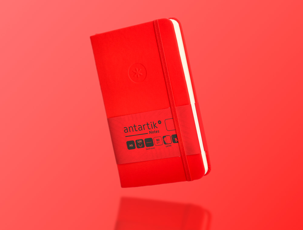 CARNET FERMETURE ELASTIQUE ANTARTIK NOTES COUVERTURE RIGIDE A6 PAPIER UNI IVOIRE 100 FEUILLES 80GR FSC COLORIS ROUGE