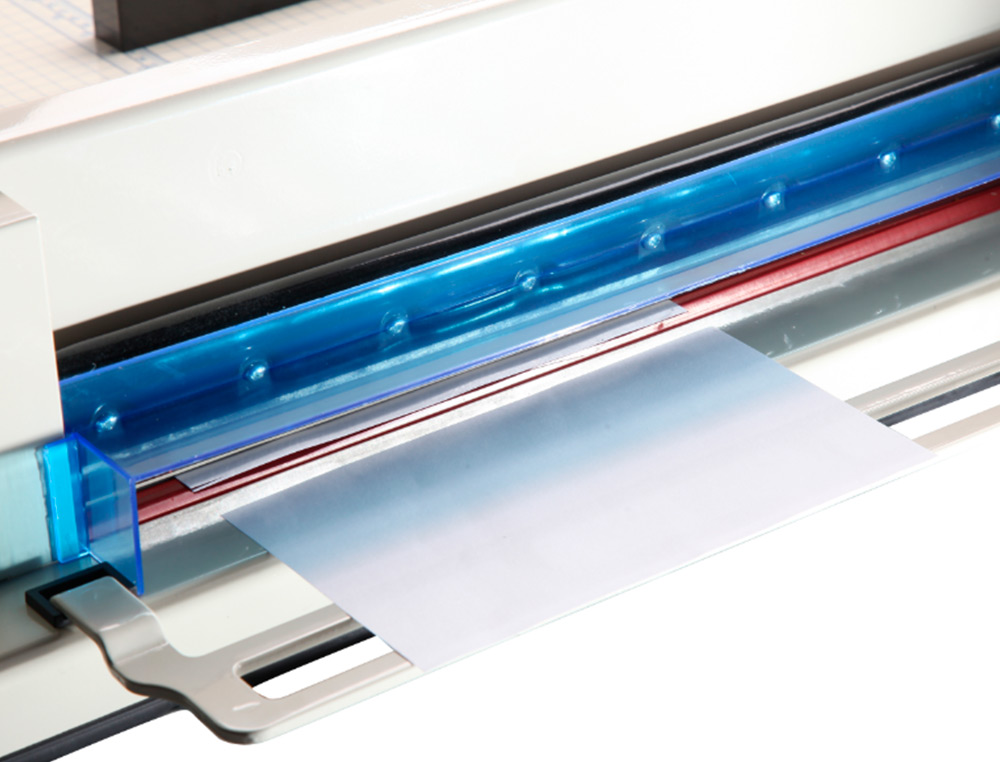 CISAILLE Q-CONNECT KF14297 MANUELLE PROFESSIONNELLE      LONGUEUR COUPE 430MM CAPACITE 400 FEUILLES