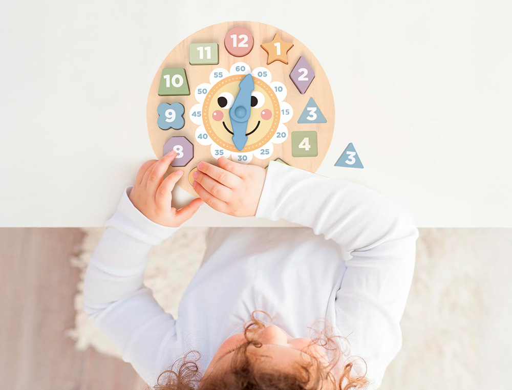 JEU ENFANT IMAGINOVO HORLOGE BOIS +3 ANS 13 PIECES         29X29X3,5 CM