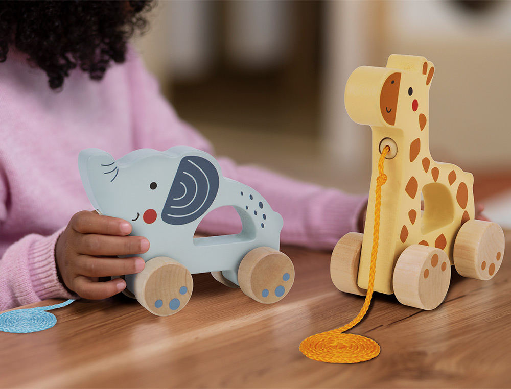 JEU ENFANT IMAGINOVO GIRAFE A TIRER AVEC ROUES BOIS +12     MOIS 16X12X5,4 CM
