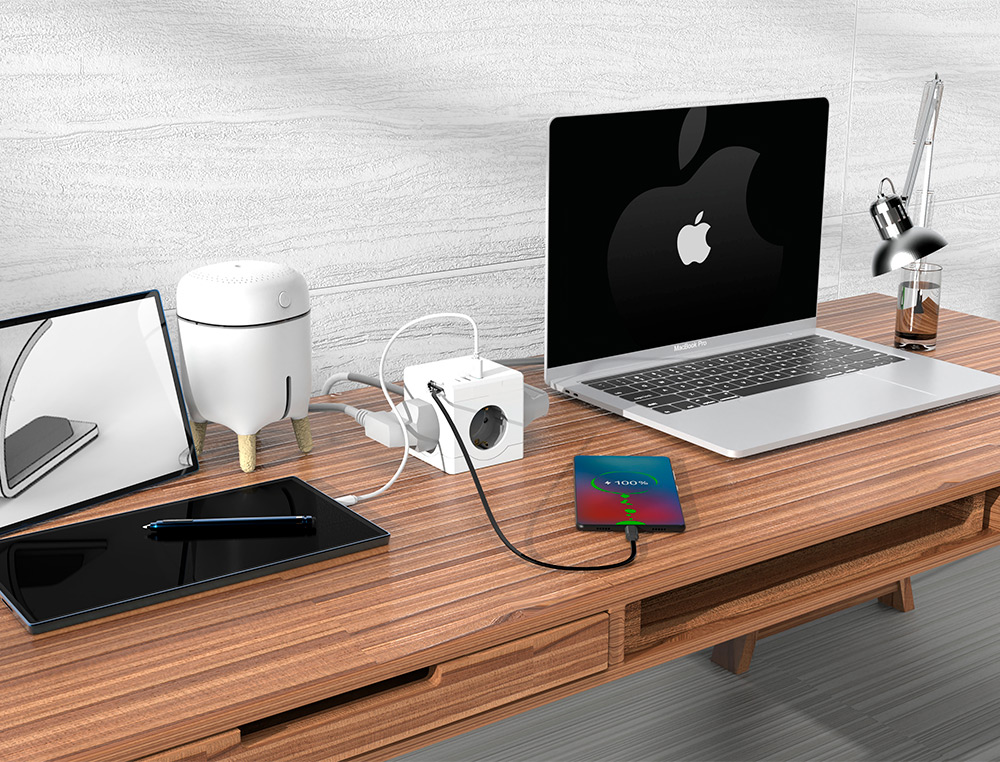 MULTIPRISE Q-CONNECT POWER CUBE  6 EN 1 CONNEXION        DIRECTE MURALE 3 PRISES       COURANT 2 PORTS USB 1 PORT