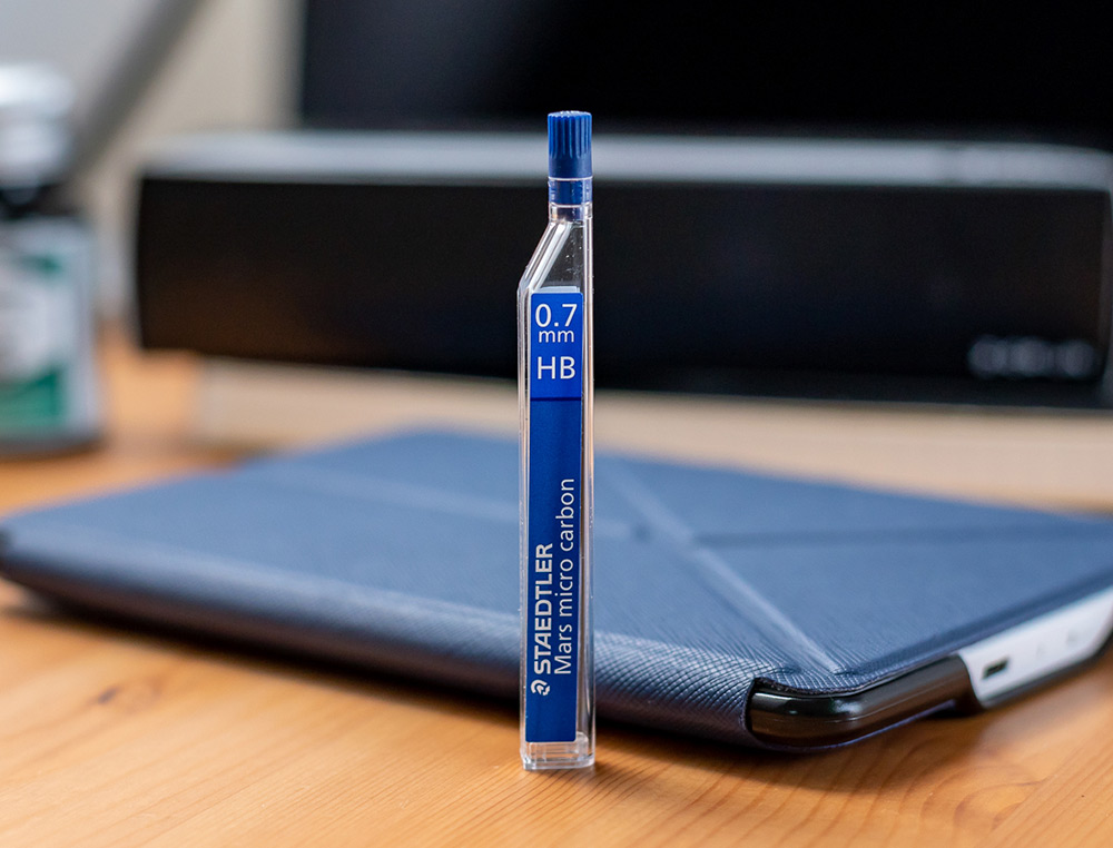 MINE GRAPHITE STAEDTLER MARS MICRO 0.7MM HB CARBON PAPIER STANDARD DESSIN TOUS PORTEMINES ÉTUI 12 UNITÉS