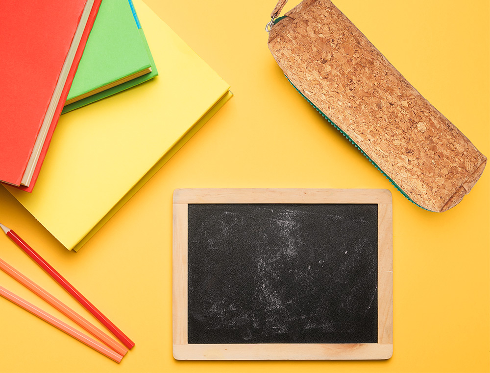 TROUSSE LIDERPAPEL SCOLAIRE RECTANGULAIRE LIEGE ZIP       COLORIS 185X55X70MM 1         COMPARTIMENT COLORIS NATUREL