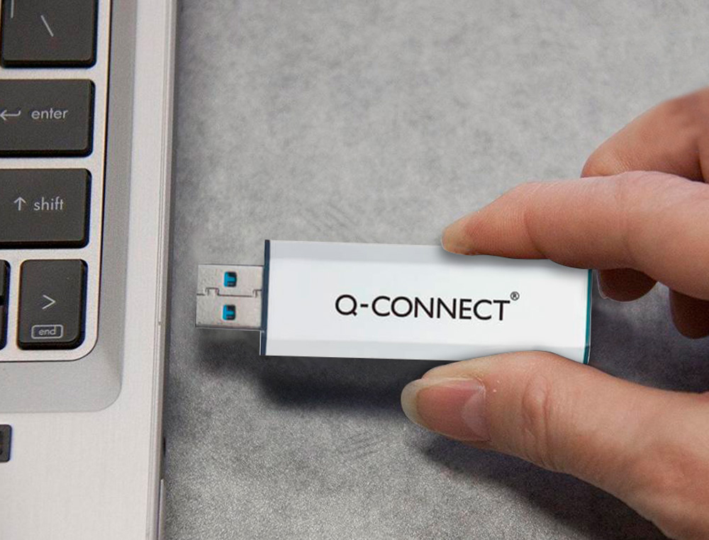 CL USB Q-CONNECT 3.0 32GB LECTURE175MB/S CRITURE 60MB/S    RTRACTABLE INTERFACE SUPERSPEED 3.0 COMPATIBLE USB 2.0