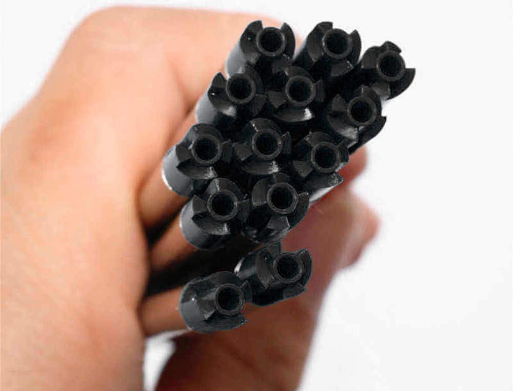 RECHARGE Q-CONNECT UNIVERSELLESTYLO-BILLE LARGEUR MOYENNE   COLORIS NOIR